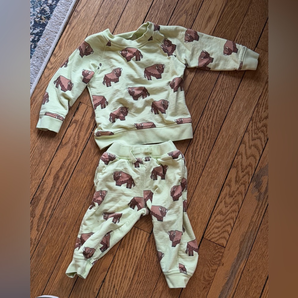 Kids Matching Set with Bear Print
